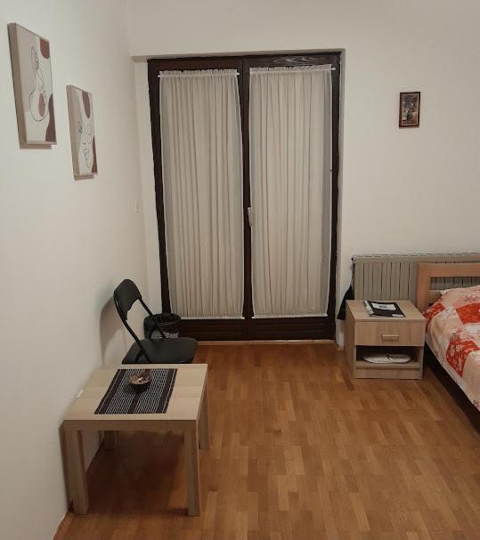 Pjer Sobe Niska Banja Hotel Buitenkant foto
